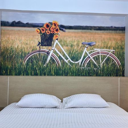 Fastrooms Bekasi Dış mekan fotoğraf
